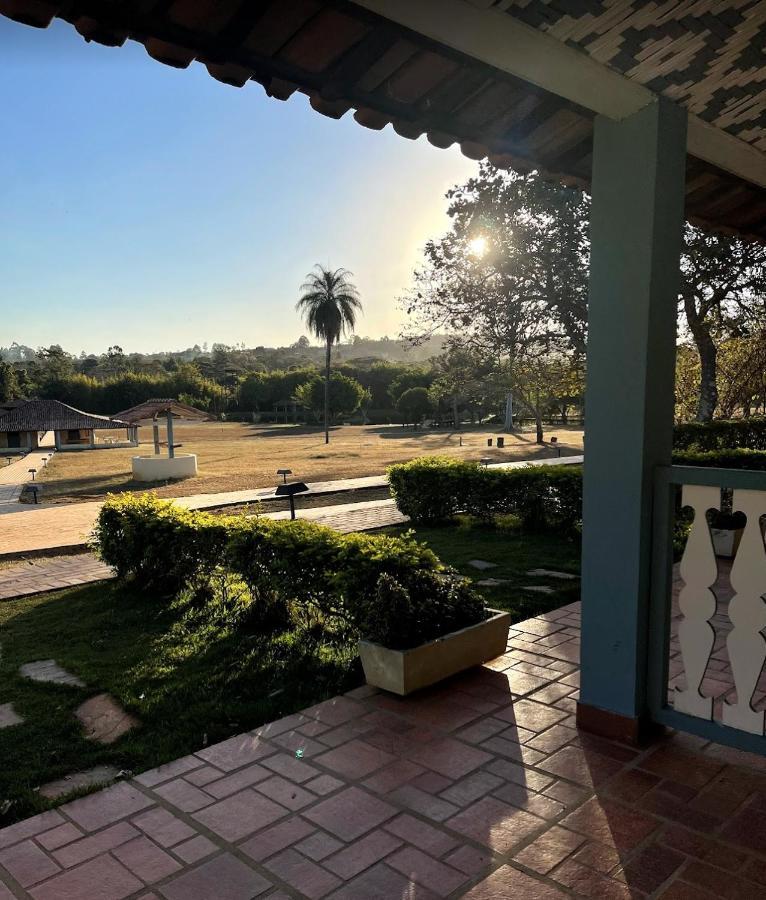 Sertao Veredas Hotel Fazenda Paraopeba エクステリア 写真